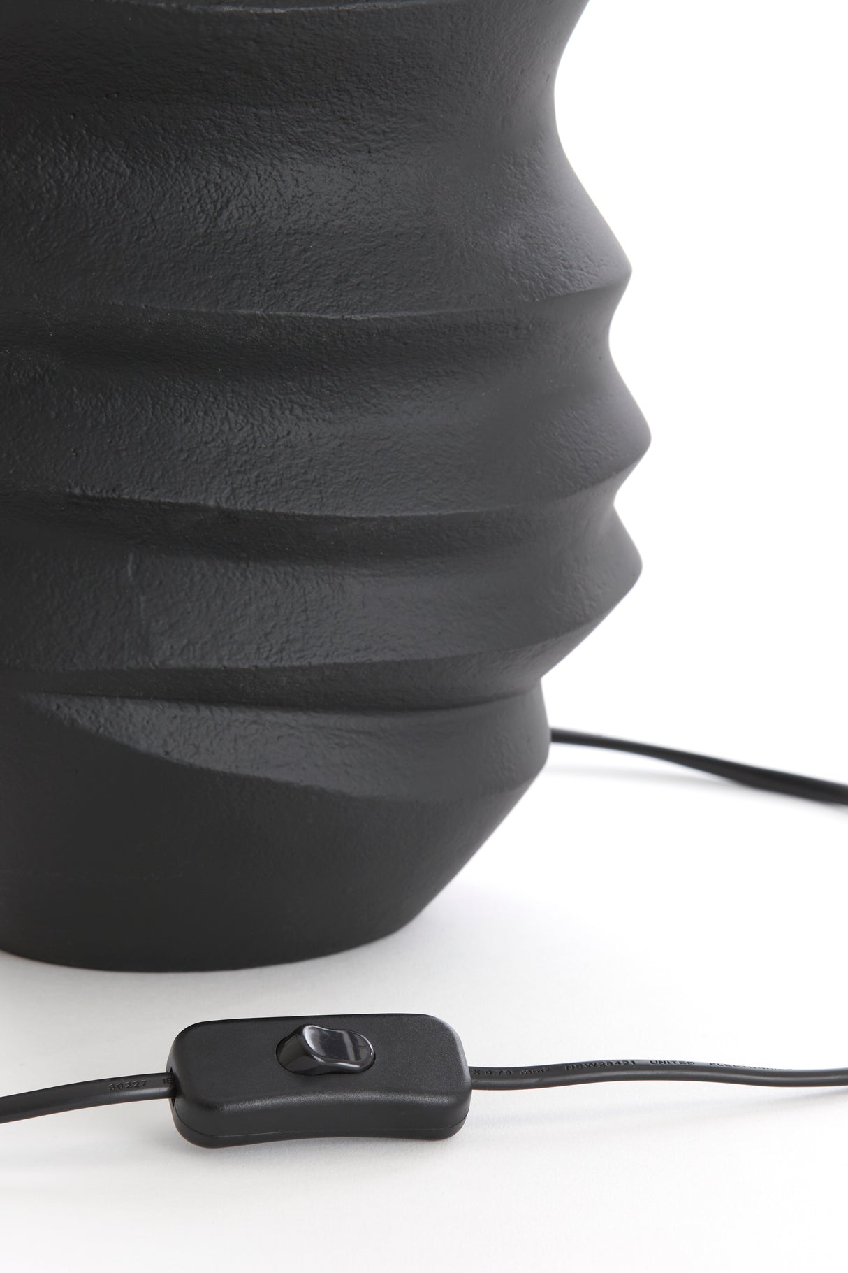 Elegant Sharon Matte Black Lamp Base 21x14x41 cm