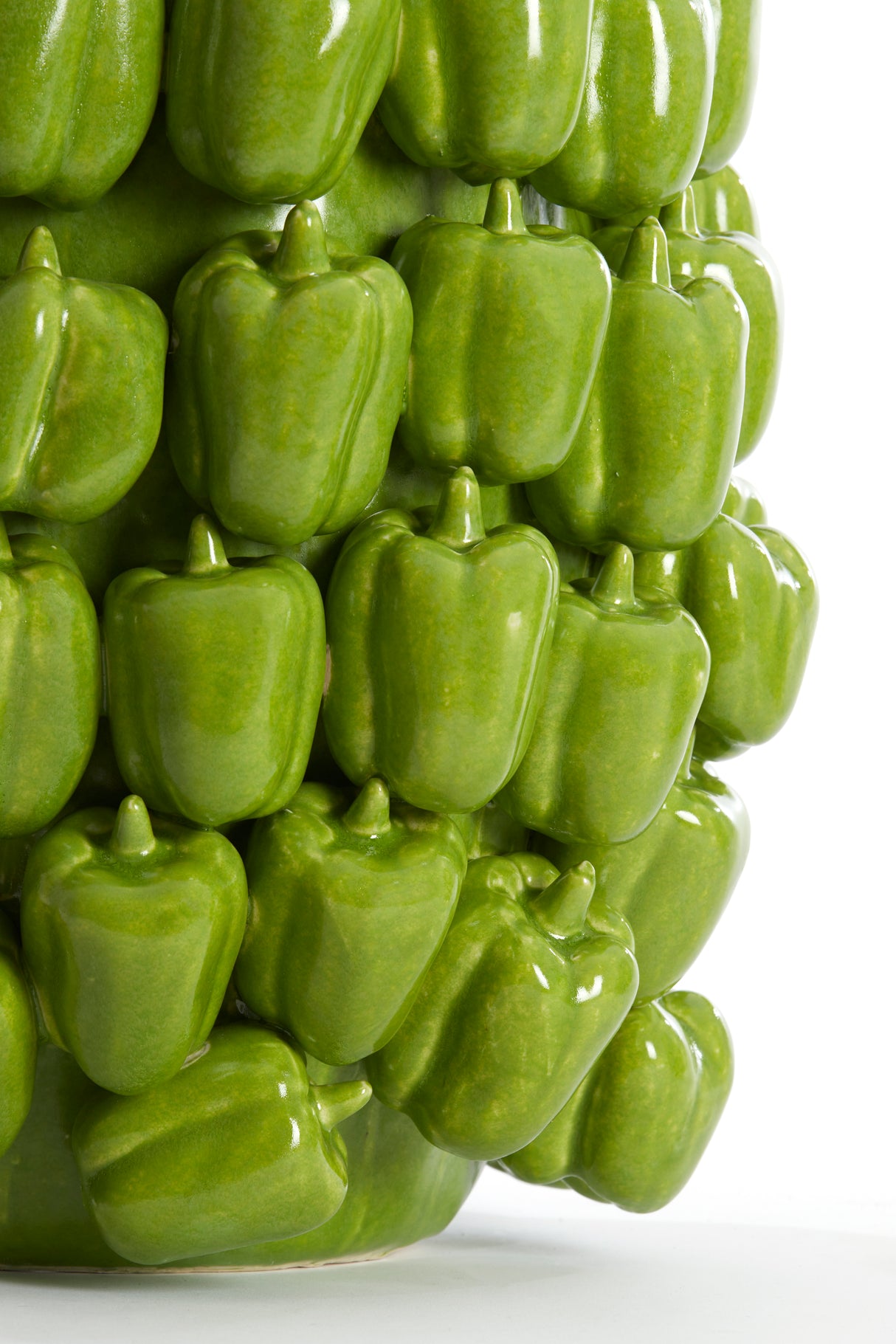 Glossy Green Bellpepper Ceramic Vase - 35x33x47 cm Modern Décor