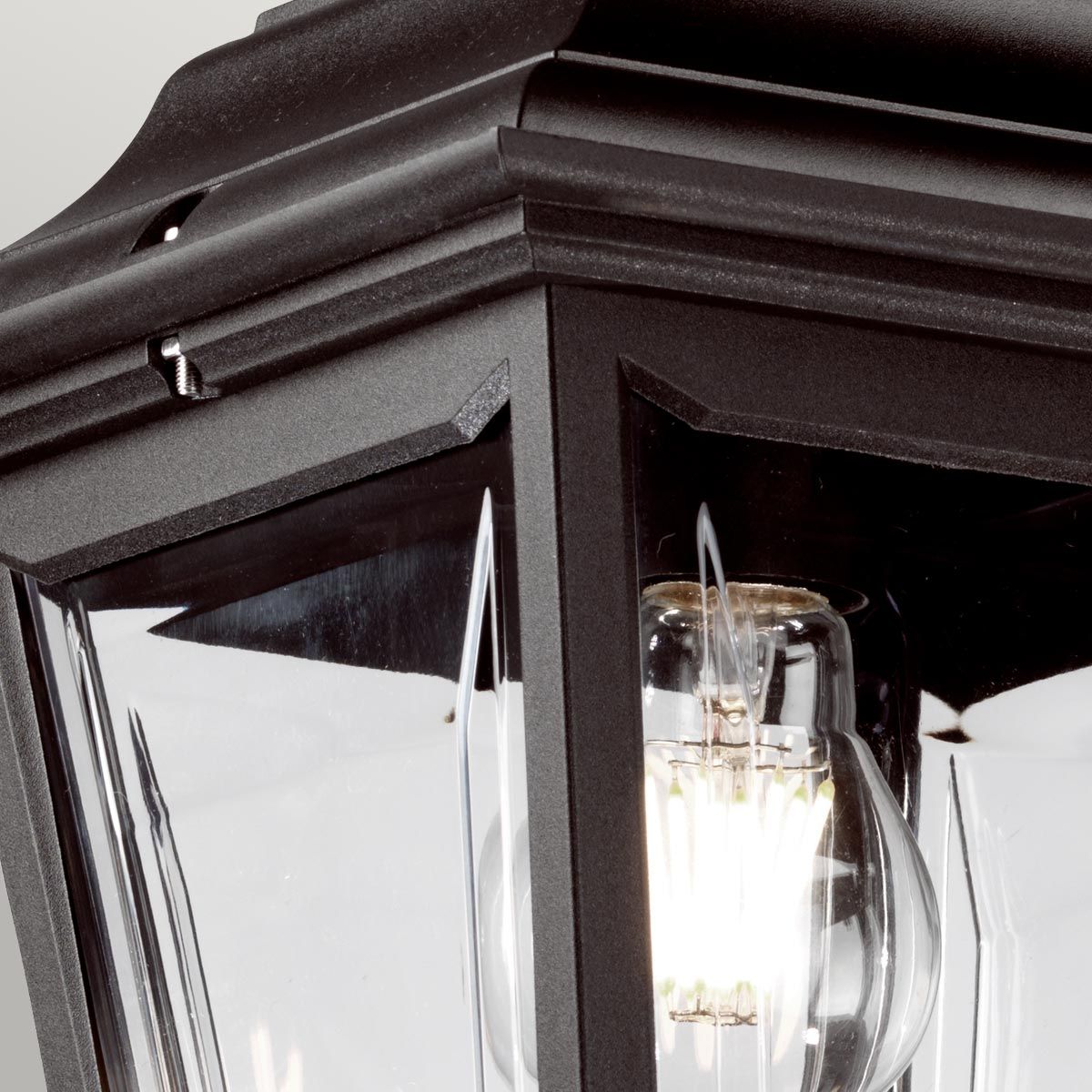 Kerry Coastal Black Chain Lantern