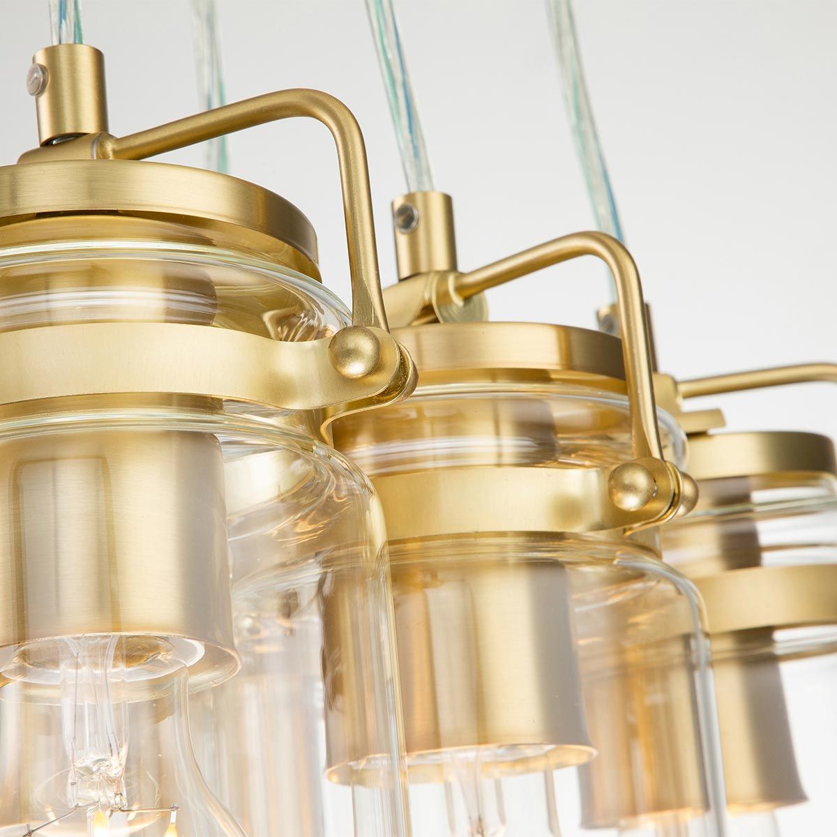 Brinley Vintage 6-Light Cluster Pendant in Brushed Brass