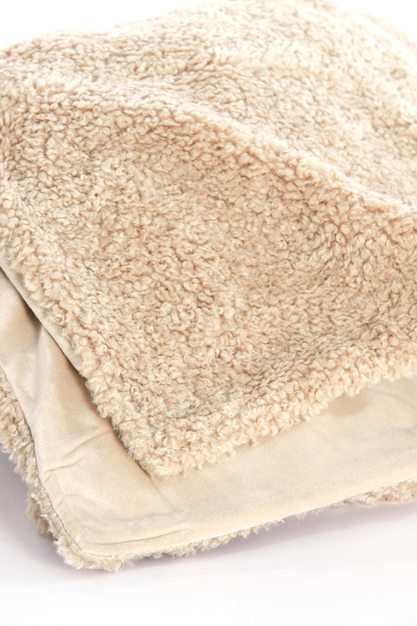 Luxurious Bodi Beige Throw Blanket 152x127 cm
