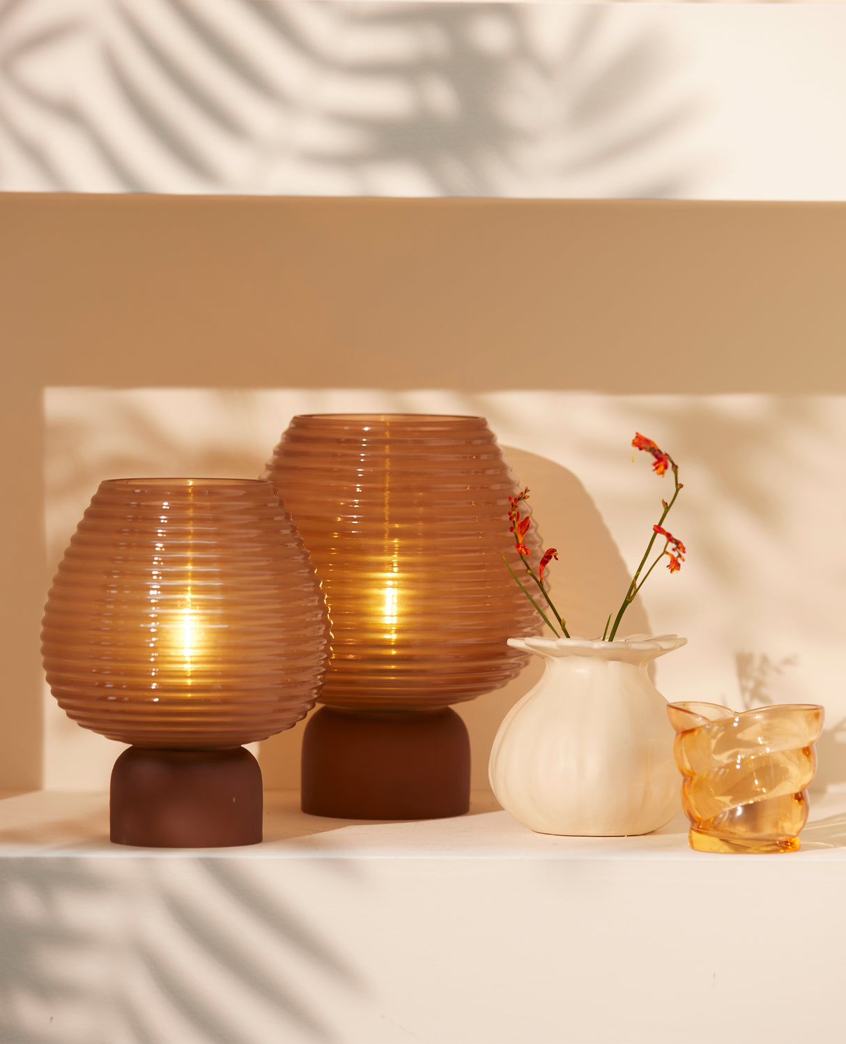 Modern LED Glass Table Lamp with Brown Finish - Alenna 22x27 cm