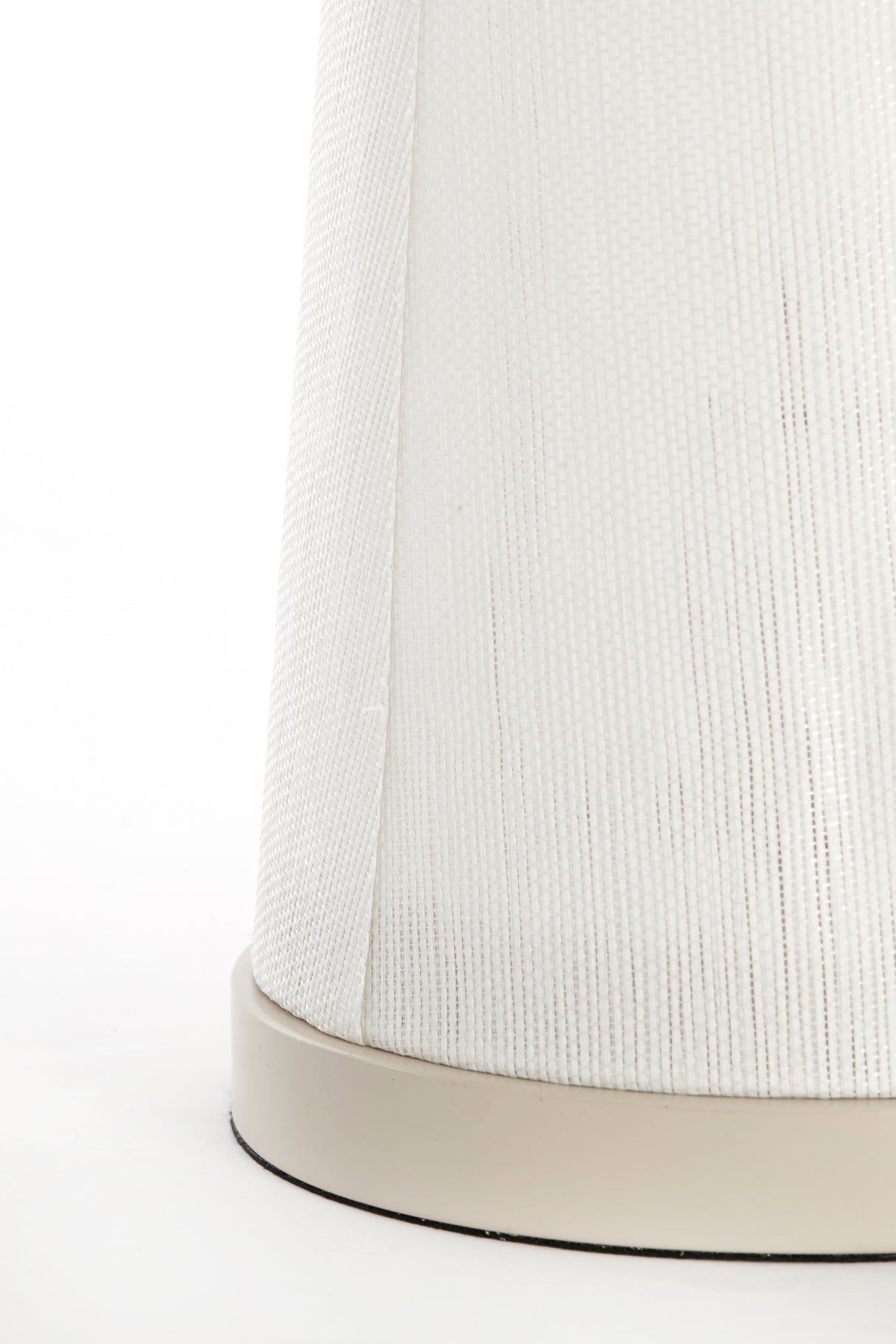 Elegant Beige Table Lamp - 20x45 cm