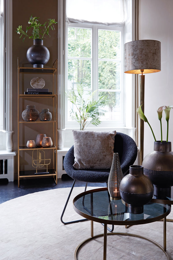 Elegant Aaron Sculpture - Gold and Matte Black 26x8x36 cm