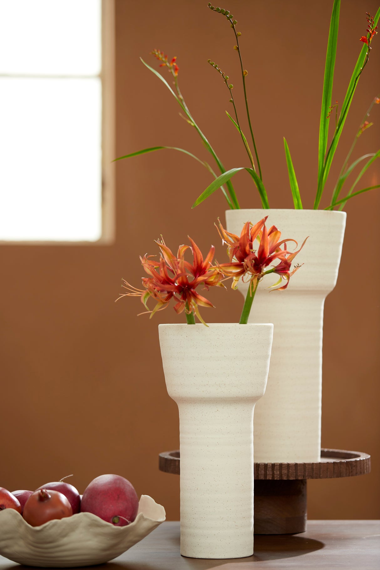 Refined Ceramic Vase in Matte Cream Finish - 22x46 cm