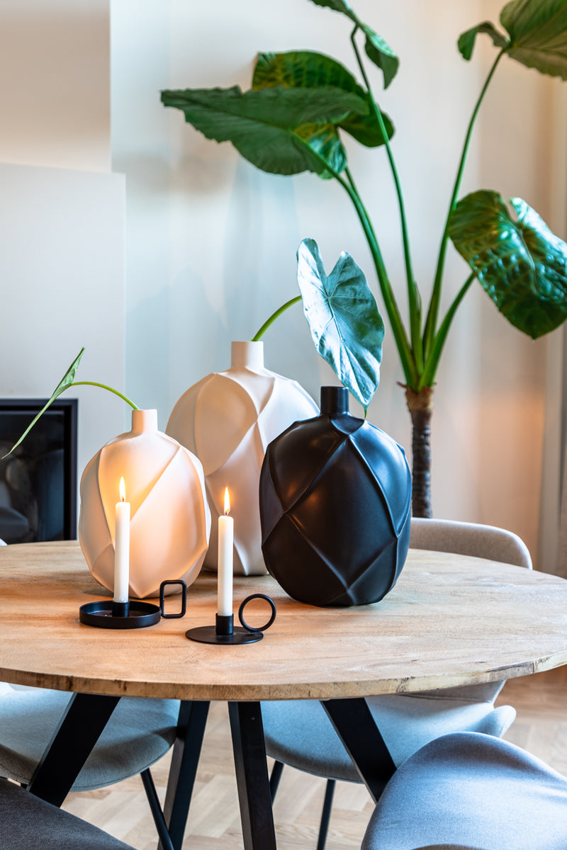 Black Matte Oekaza Candle Holder 12x5 cm