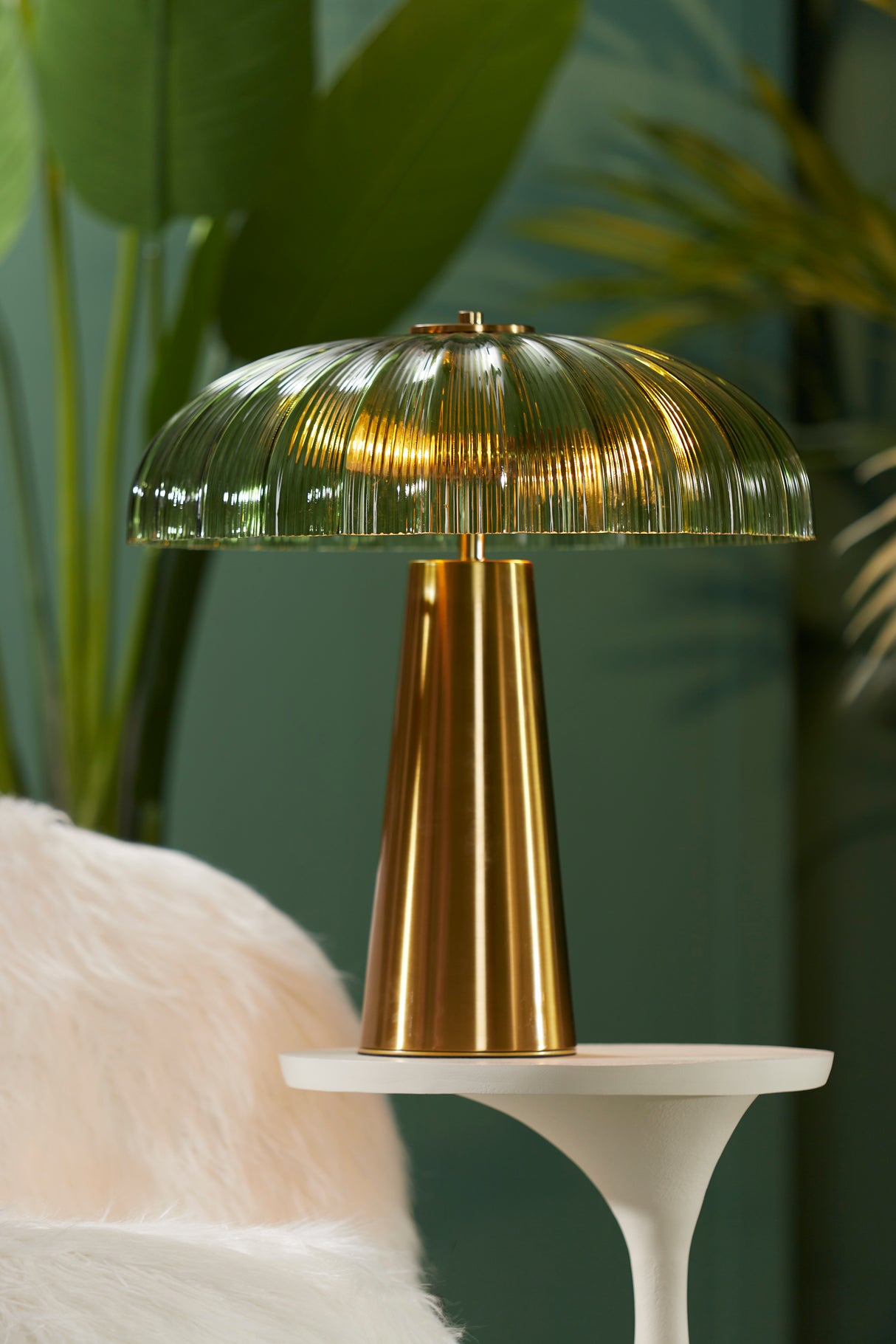 Elegant Green and Gold Double Bulb Glass Table Lamp, 50x51 cm