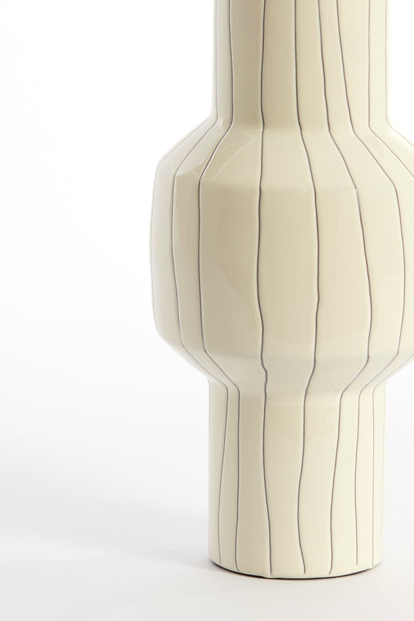 Elegant Senuma Vase 14x30 cm - Glossy White & Black Design