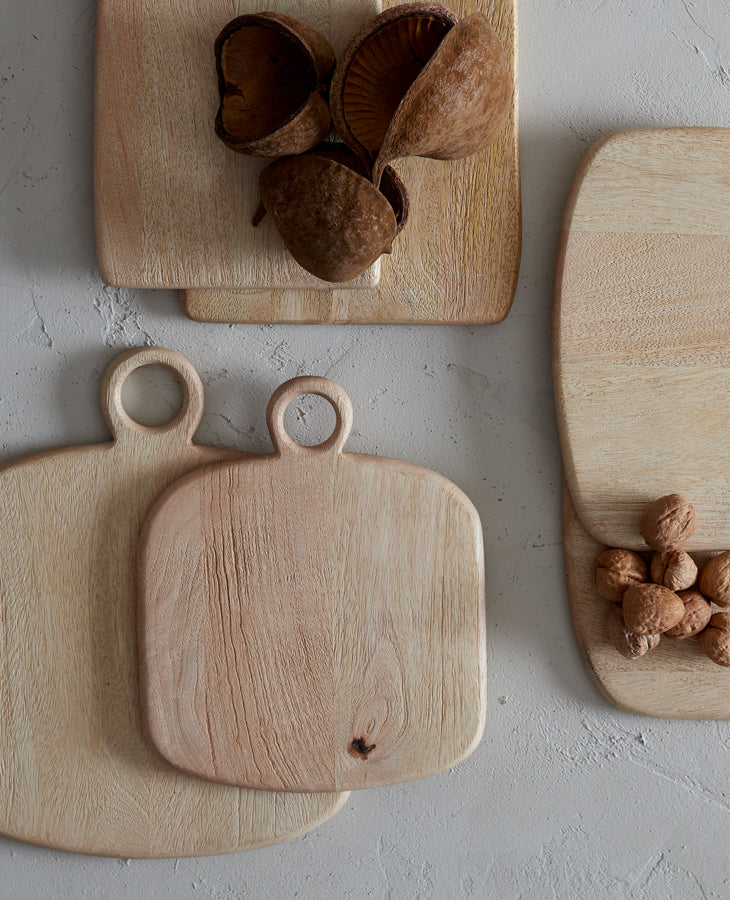 Rustic Aveiro Wood Chopping Board 23x28x1.5 cm