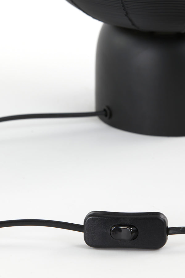 Elegant Suneko Matte Black Table Lamp – Ø25x34 cm