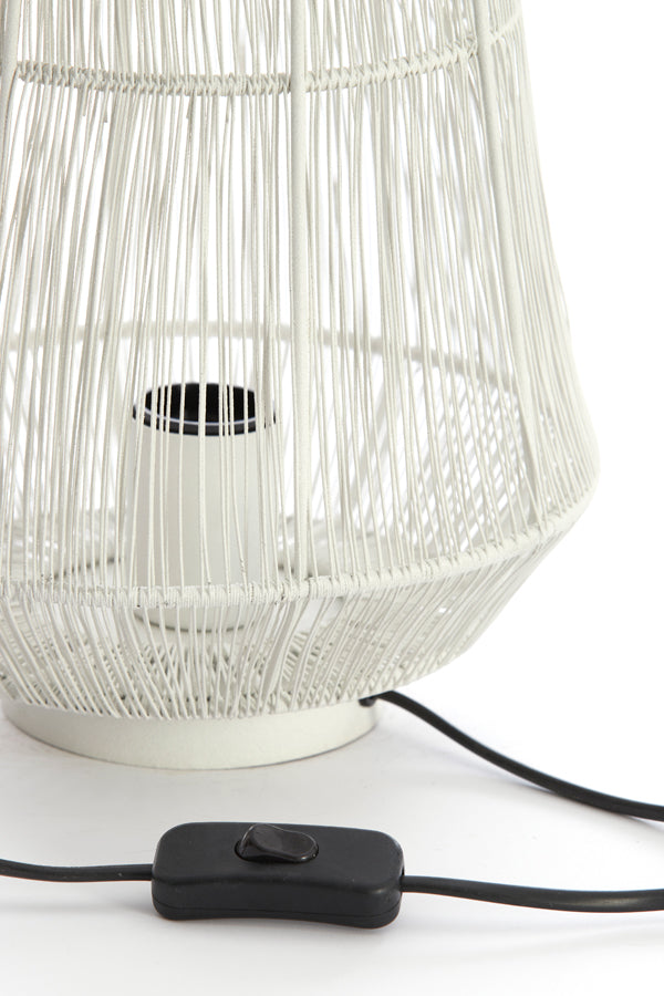 Elegant Cream Banjar Table Lamp 24x33 cm