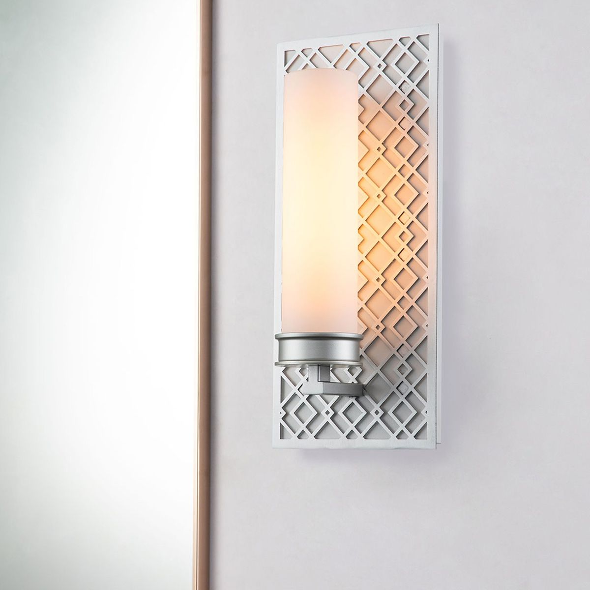 Ziggy 1lt Wall light - Lacquered Silver Lacquered Silver