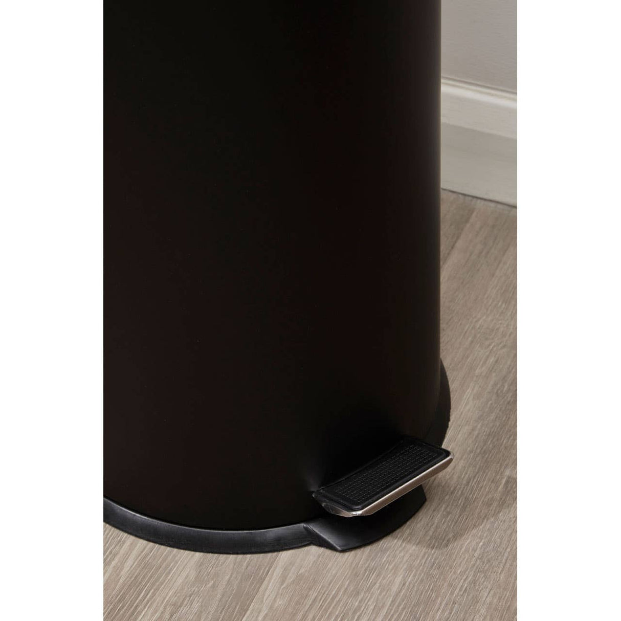 Miller 30Ltr Matt Black Pedal Bin