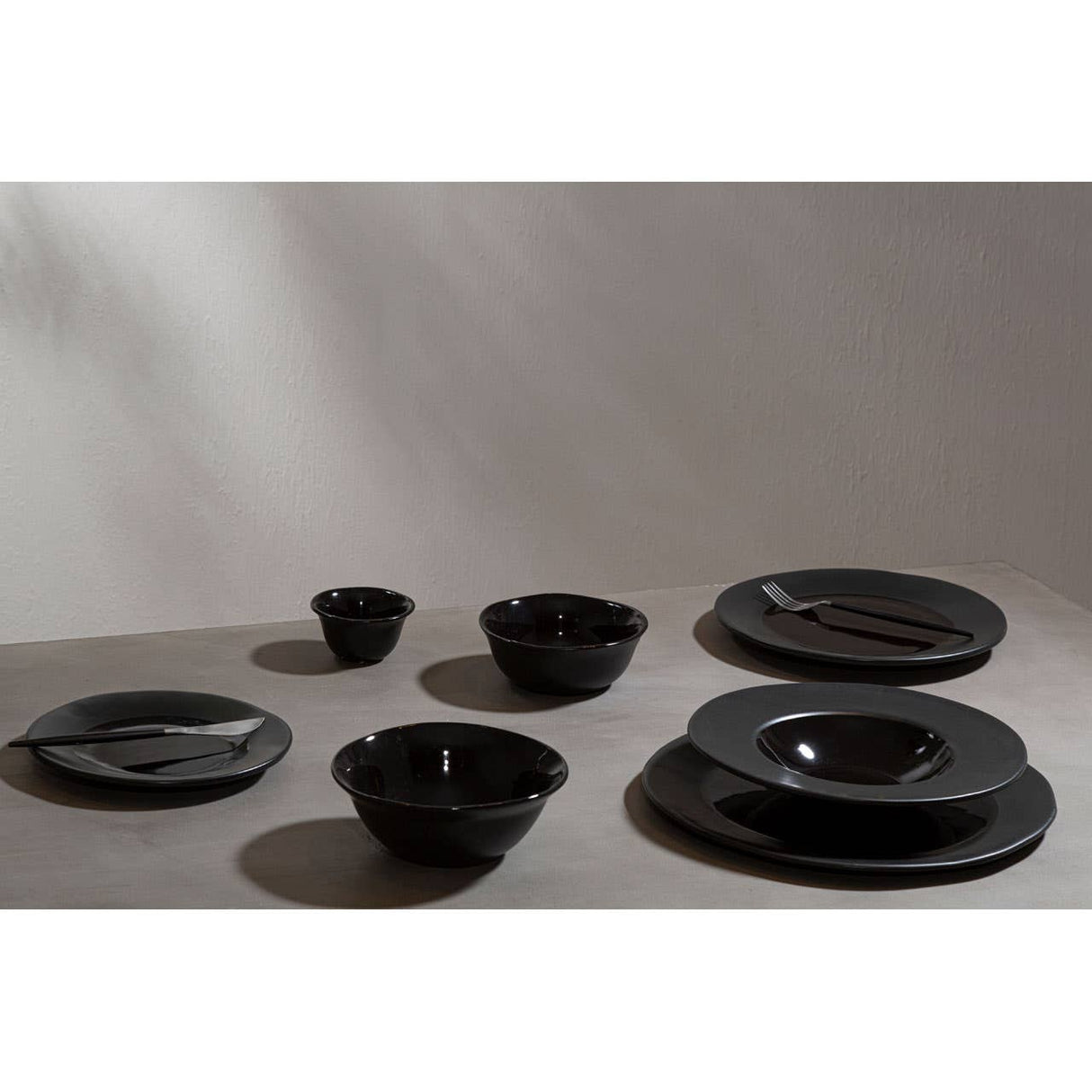 Hygge Black Dinner Plate