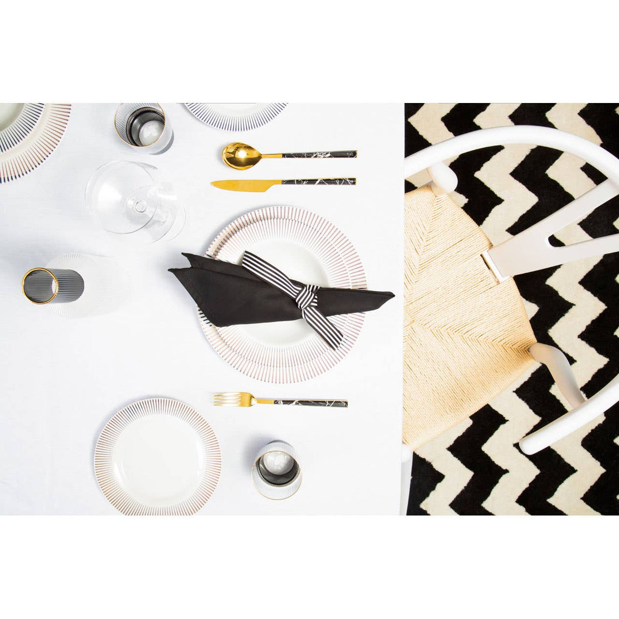Avie 12 Pc Spoke Dinner Set