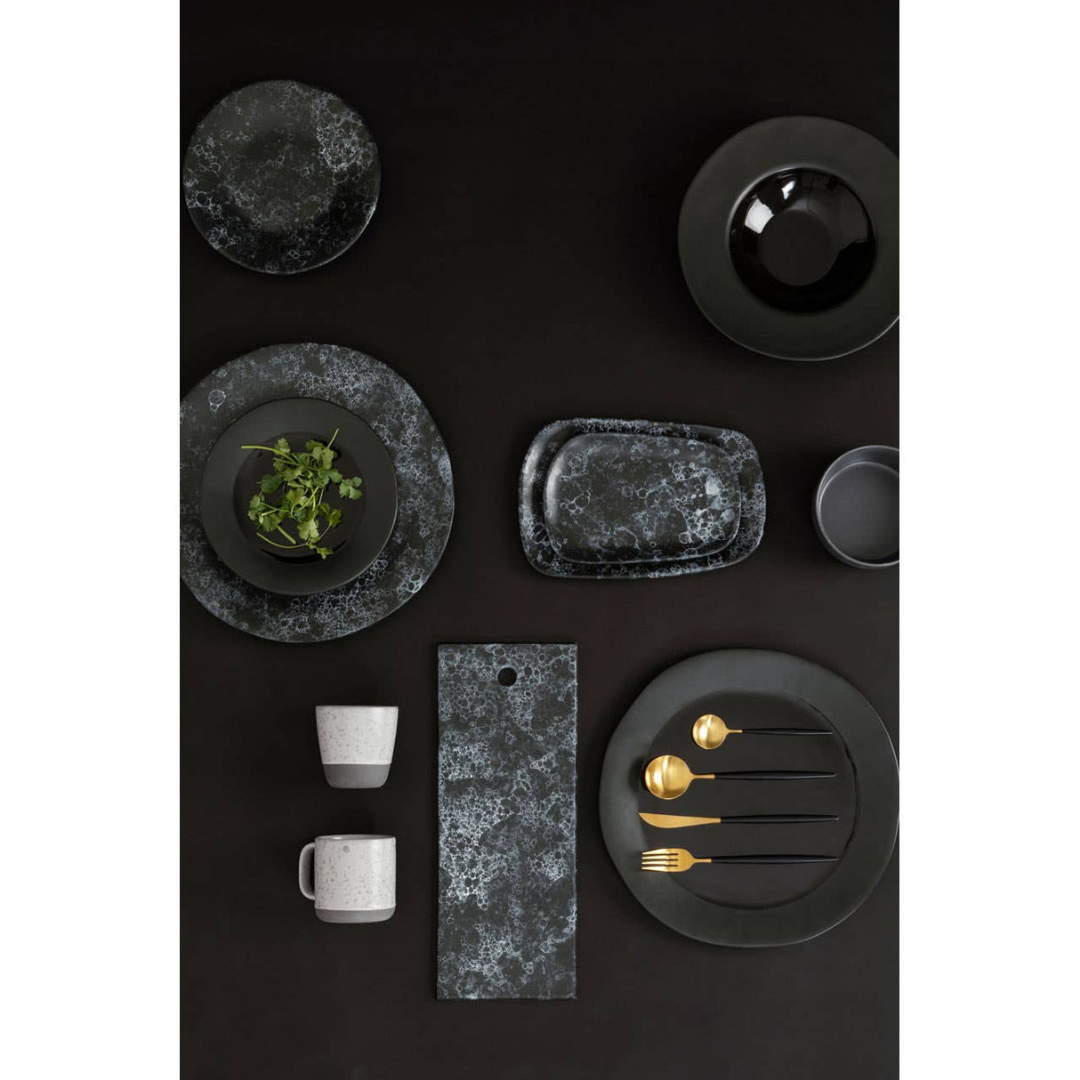 Hygge Black Faux Marble Pizza Plate
