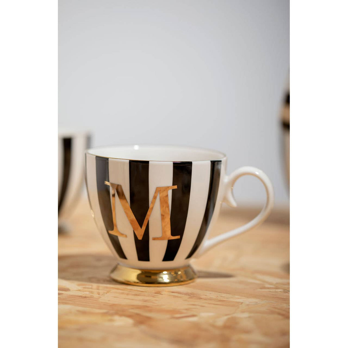Mimo Duchess M Letter Monogram Mug