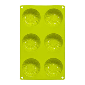 6 Daisy Lime Green Cake Mould