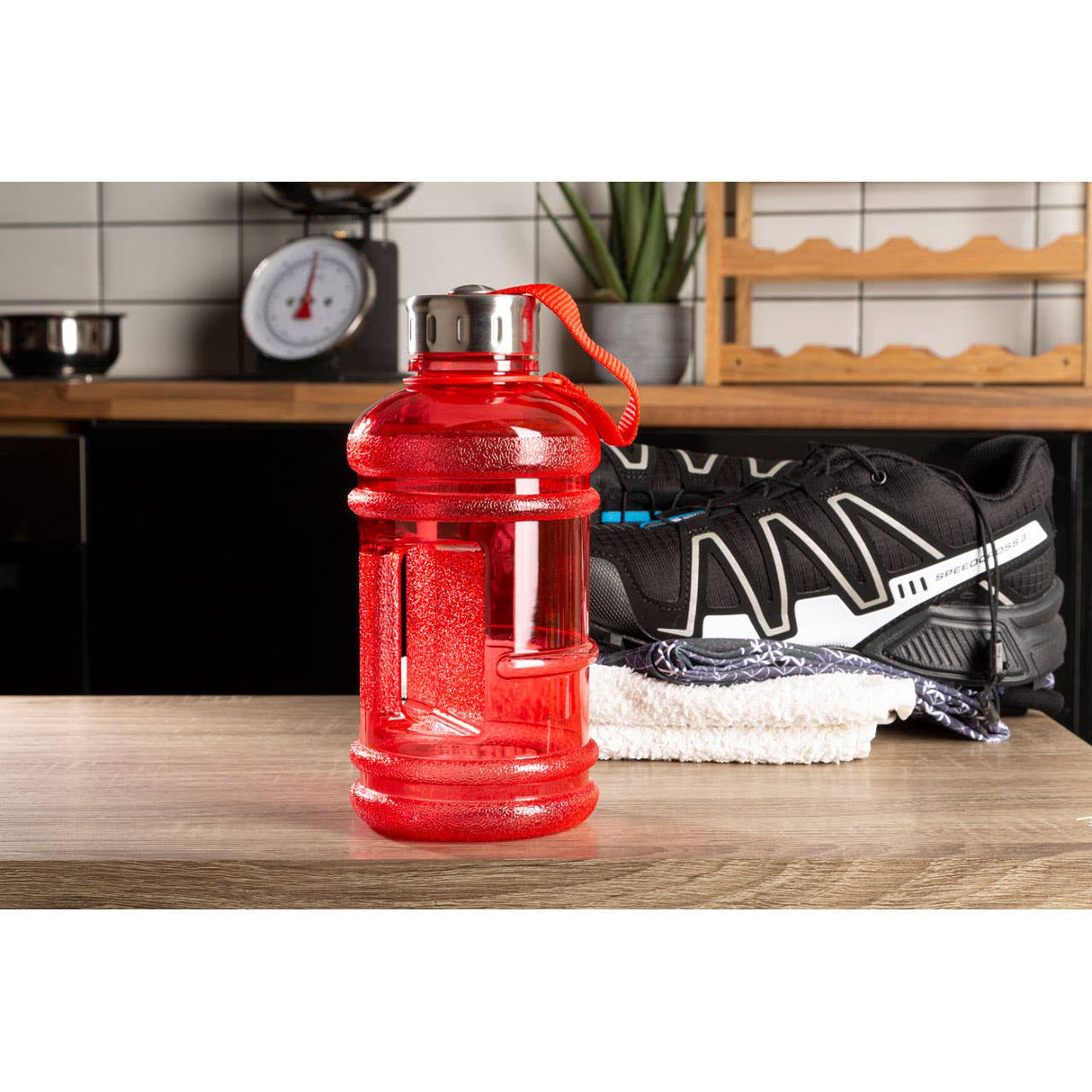 Red 1000Ml Sports Drinking Bottle