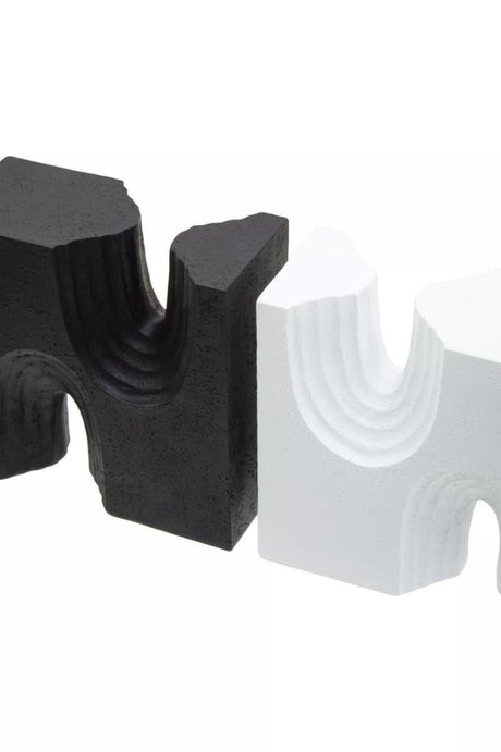Broc Set Of Two Black And White Bookends
