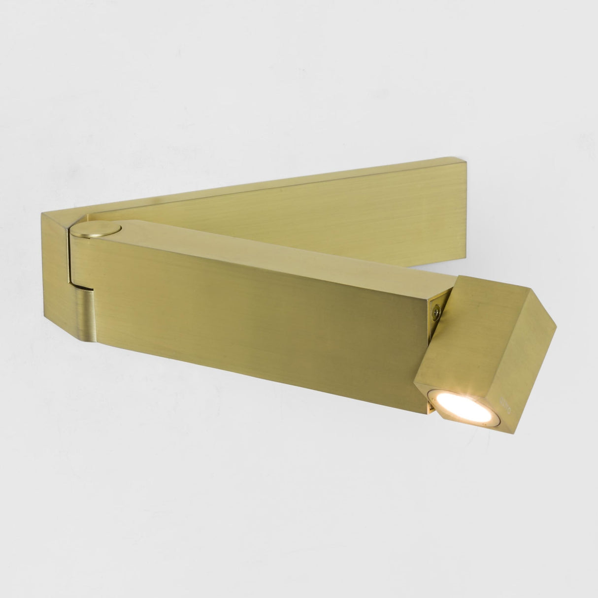 Elegant Matt Gold LED Wall-Mounted Reading Light - Tosca Collection