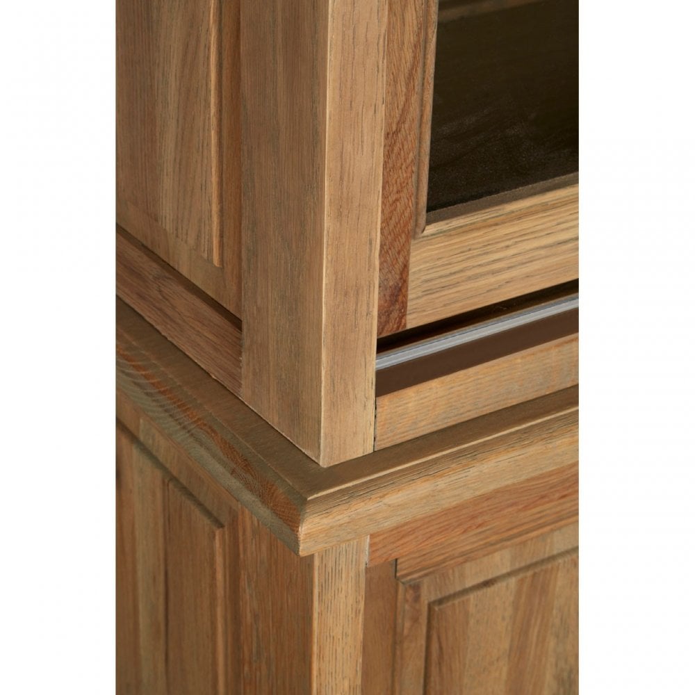 Brisbane Sliding Doors / Tempered Glass Cabinet, Oak Wood, Glass, Brown