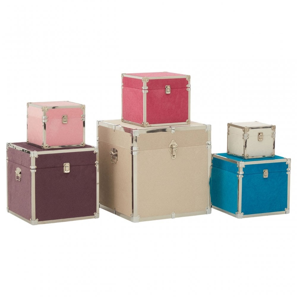 Set of 6 Trunks, Multi-Coloured