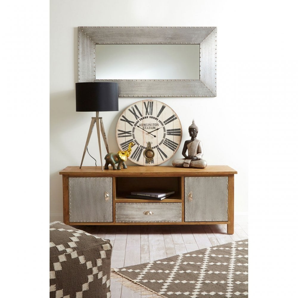 Shoreditch Media Unit, Aluminium, Fir Wood, Brown