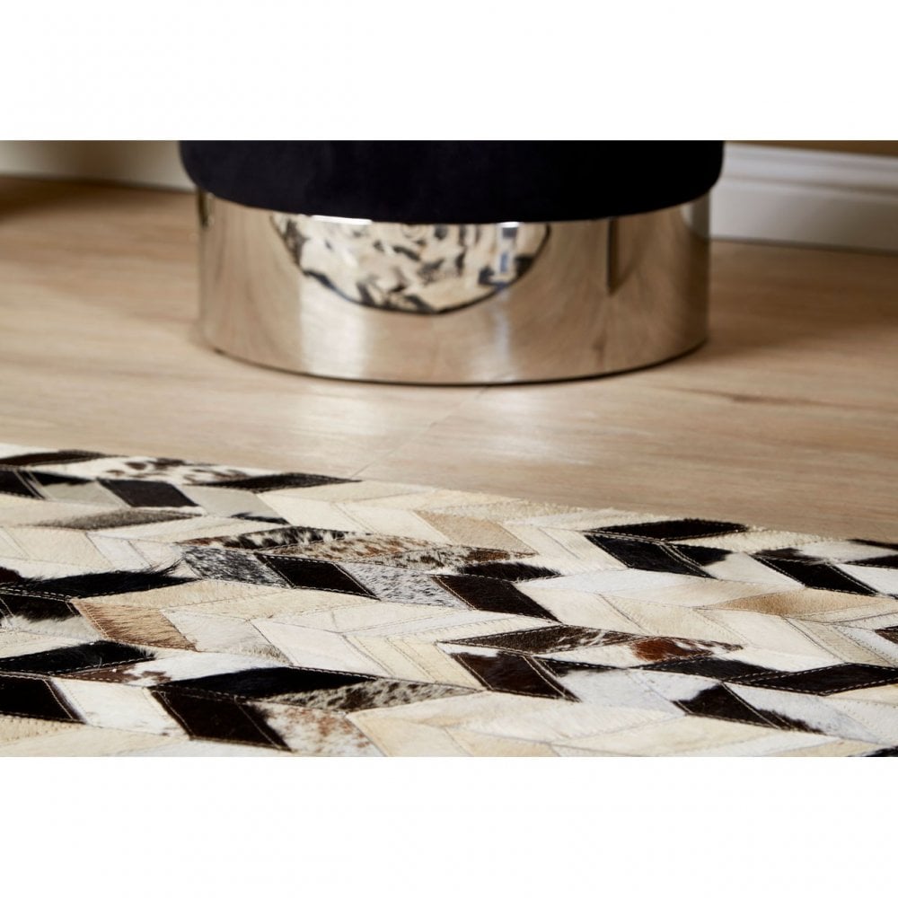 Safira Small Black / White Patchwork Rug, Genuine Leather, Wool, Black