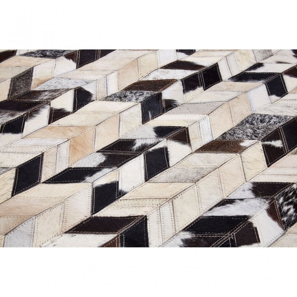 Safira Small Black / White Patchwork Rug, Genuine Leather, Wool, Black