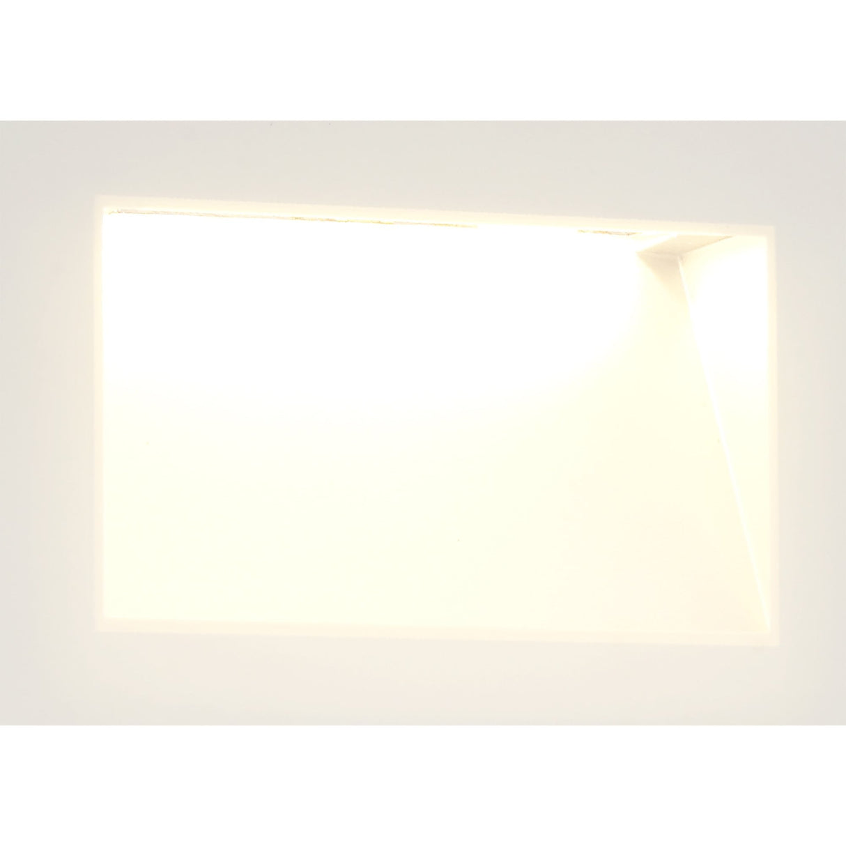 Sleek White Recessed Wall LED Lamp, 3.3W, Warm 3000K, 145 Lumens, IP65 Rated, 3-Year Warranty