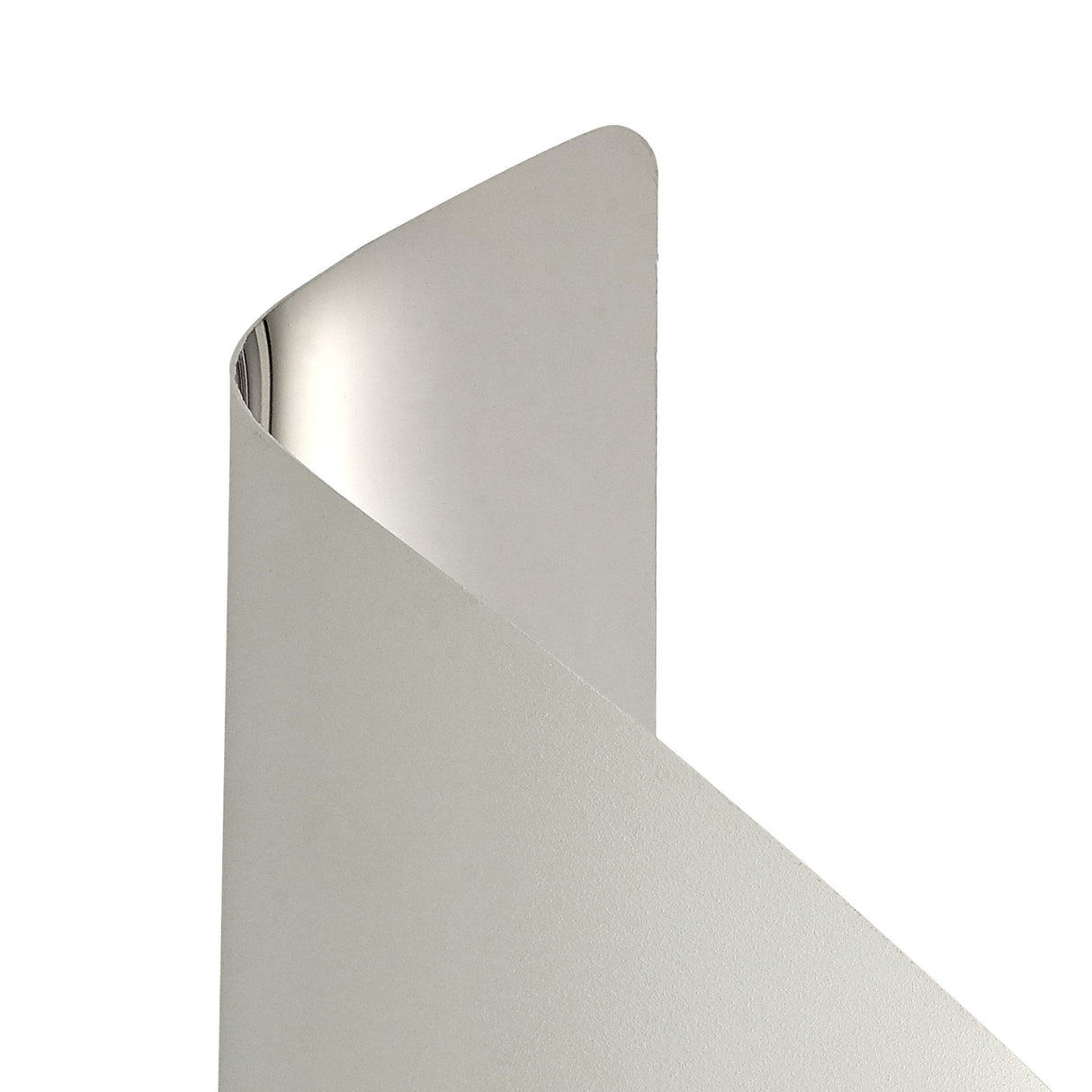 Compact Modern Wall Light with White and Chrome Finish, 8W Integrated LED, Warm 3000K, 640 Lumens, 3-Year Warranty