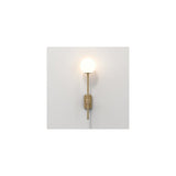 Tacoma Grande Single Wall Light in Antique Brass Finish