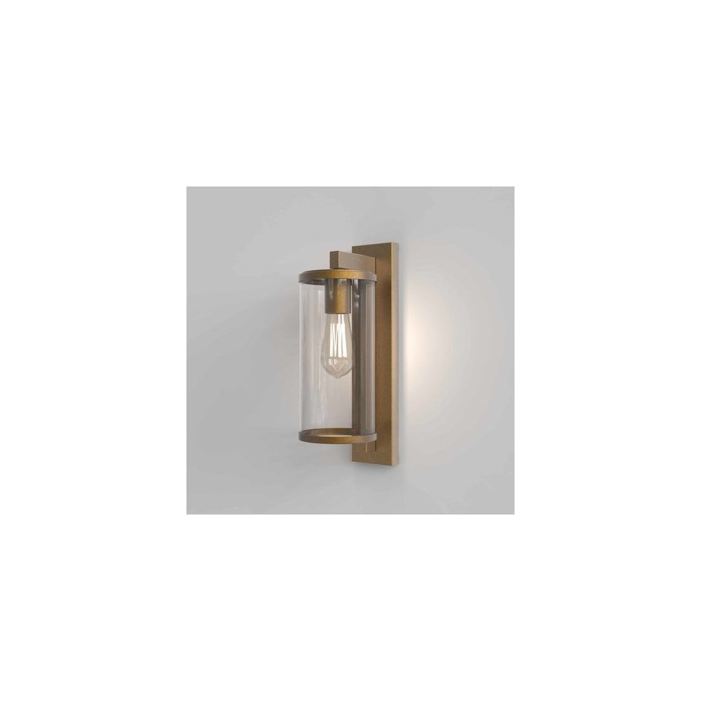 Elegant Antique Brass Wall Lantern - Traditional Porch Lighting 400mm