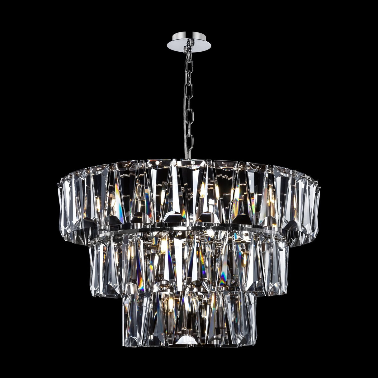 Contemporary Chrome Elegance: The Puntes Pendant Light