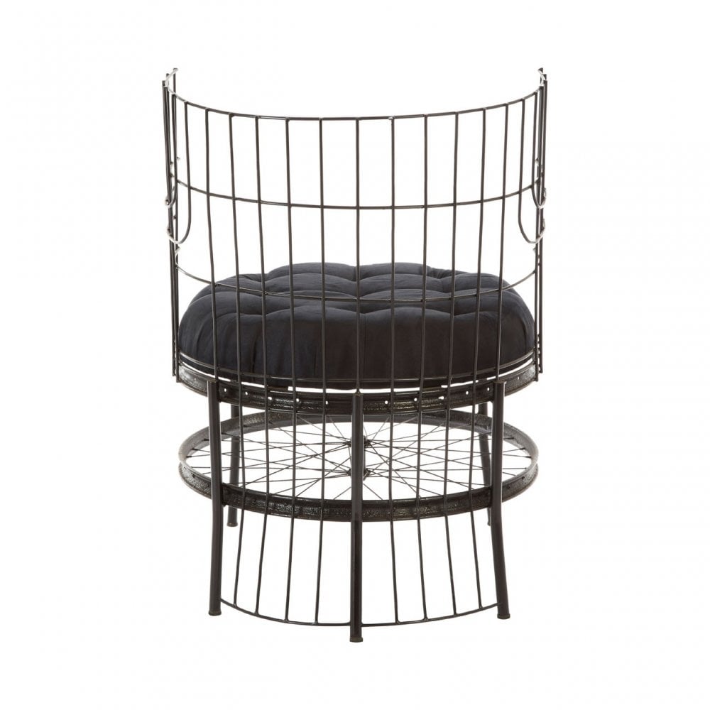 Mantis Black Finish Chair, Black