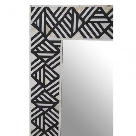 Fusion Wall Mirror, Black