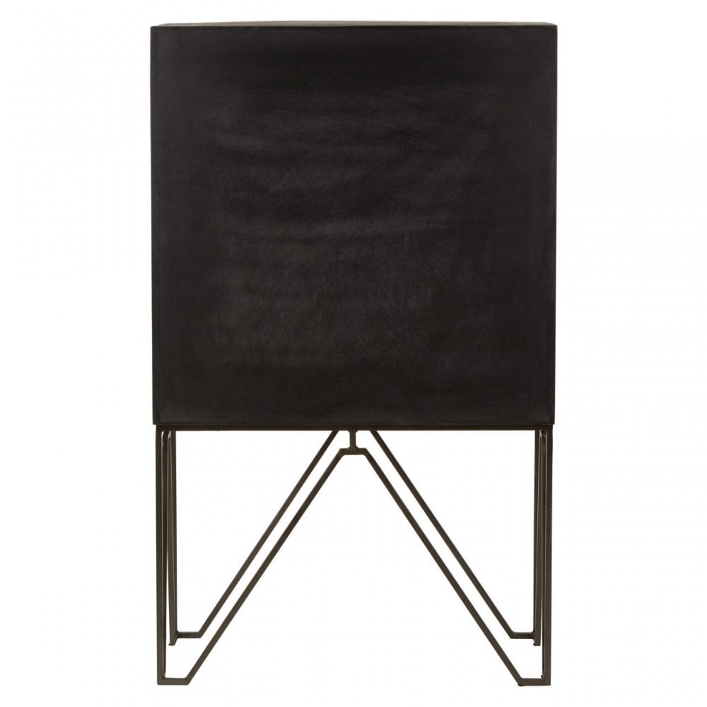 Saira Cabinet, Grey