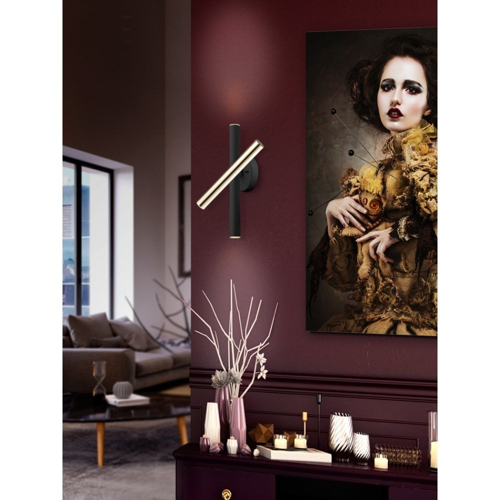 Varas Trio Rotating LED Wall Lamp in Gold and Matt Black