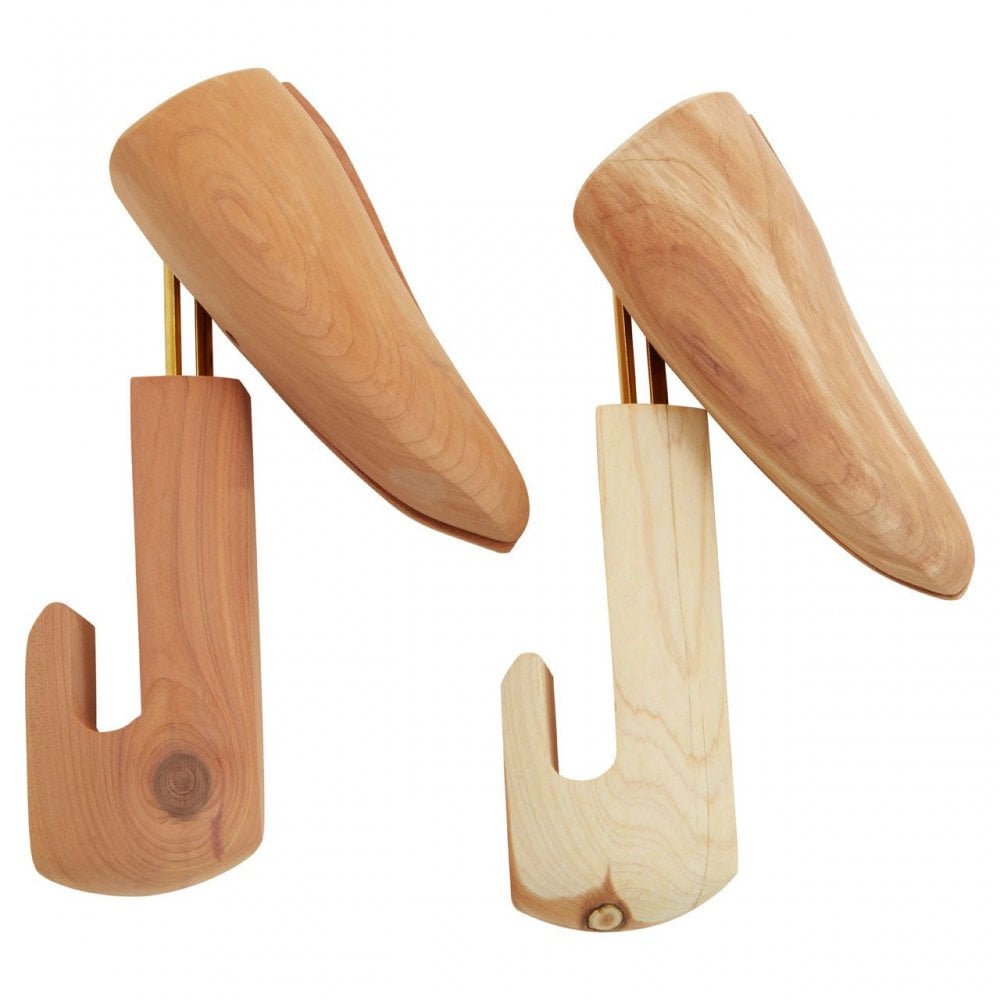 Cedar Wooden Men Shoe Shapers Size 7/8