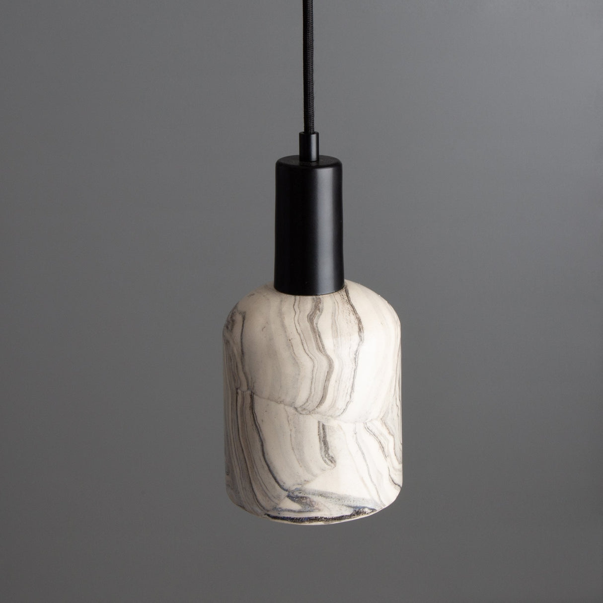 Marbled Osier Pendant in Antique Brass Finish