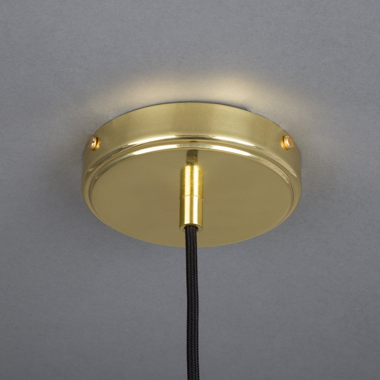 Marbled Ferox Pendant Light - Antique Brass and Ceramic Finish