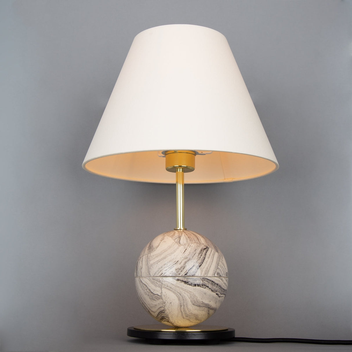Byrd Marbled Ceramic Globe Lamp, Brass & Black Matte Finish
