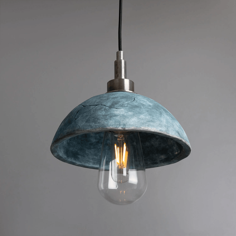 Blue Earth Kingii Pendant – Antique Brass Elegance