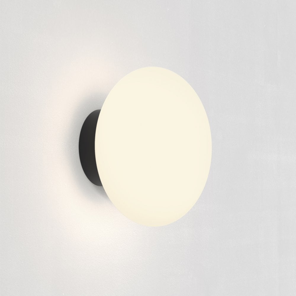 Matte Black Zeppo Wall Light Fixture