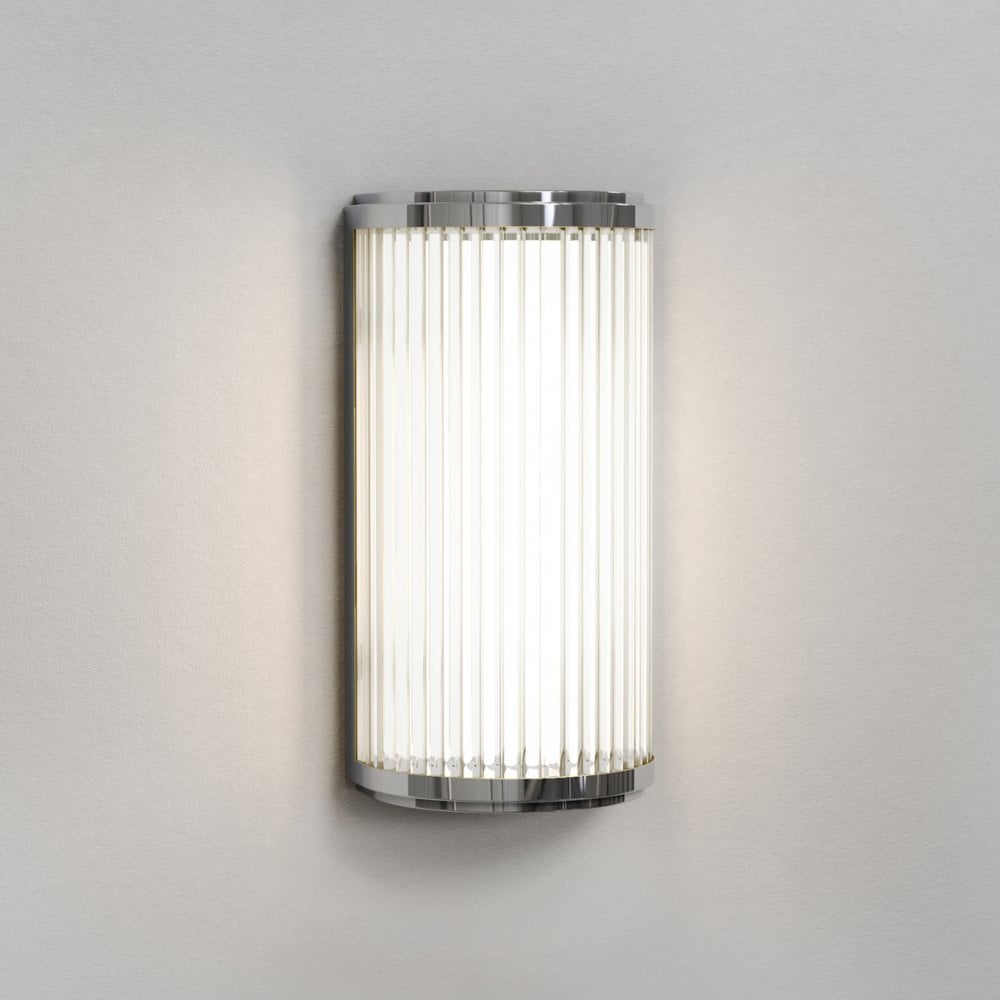 Versailles 250 Vertical Wall Sconce in Polished Chrome