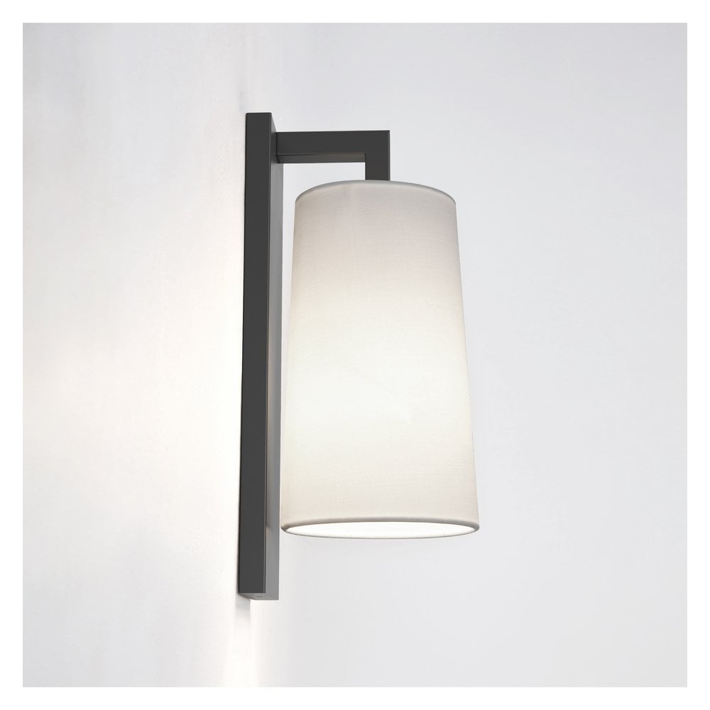 Lago 280 Matte Black Outdoor Wall Light