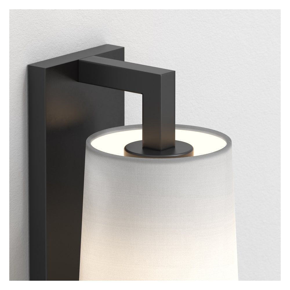 Lago 280 Matte Black Outdoor Wall Light