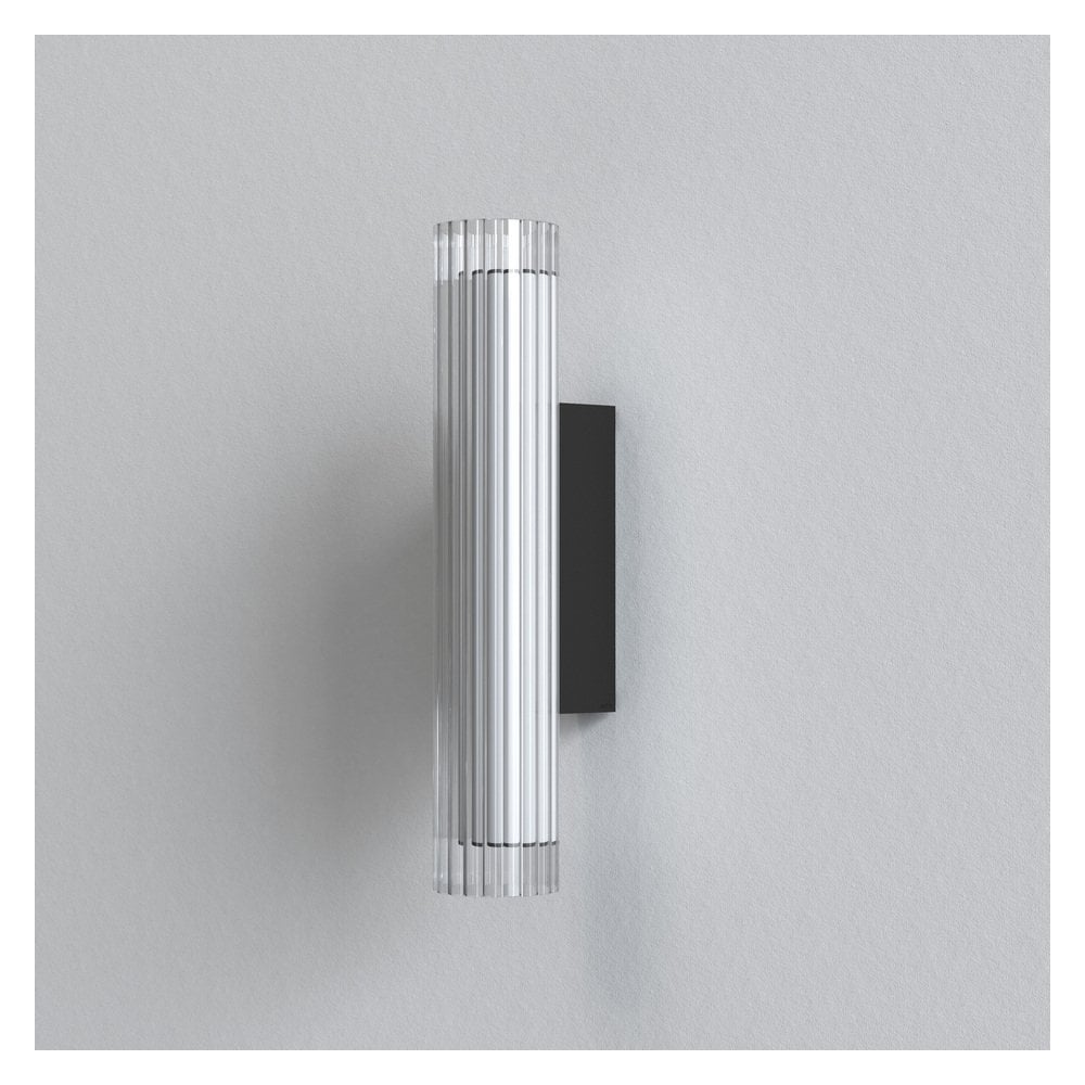 io 420 Matte Black LED Wall Light