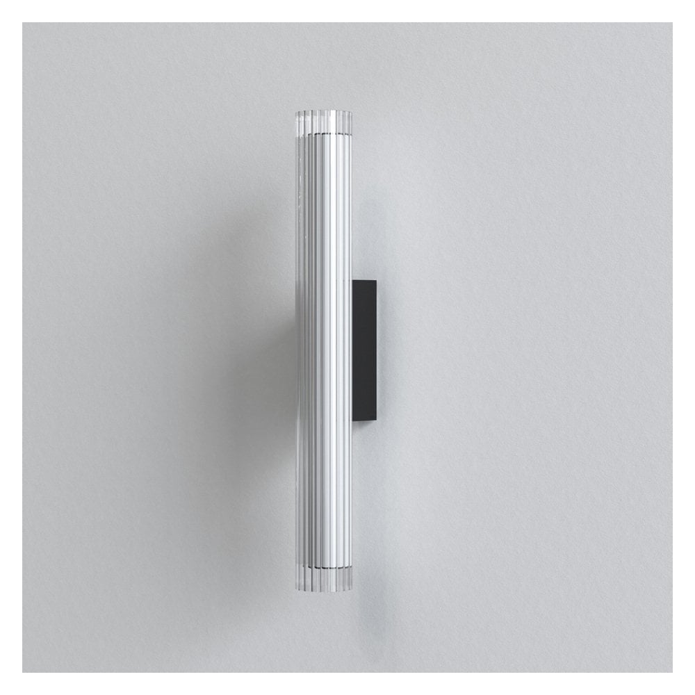 io 665 Matte Black LED Wall Sconce